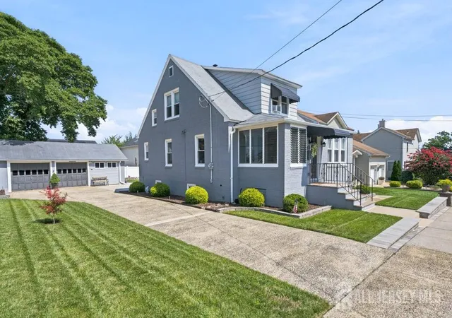 2nd image of 10 Krumb St, Sayreville, NJ 08872 | MLS# 2702214R