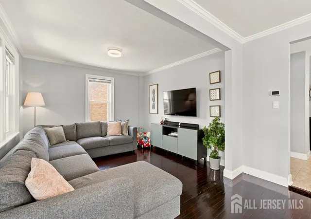 5th image of 10 Krumb St, Sayreville, NJ 08872 | MLS# 2702214R