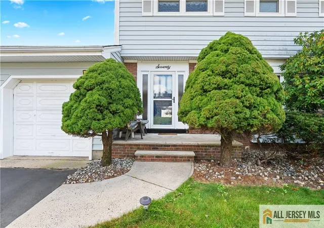 Photo 3 of Single family home for sale at 70 Creamer Dr, Sayreville, NJ 08872 | MLS# 2660767M | Listing updated on 2026-02-27