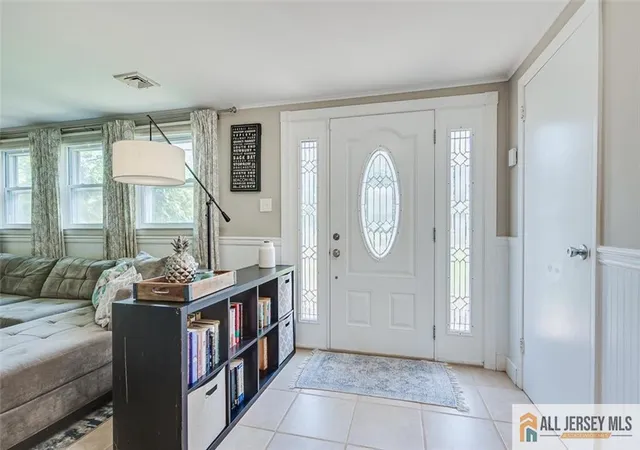 Photo 3 of Single family home for sale at 2700 Dover St, Piscataway, NJ 08854 | MLS# 2770064M | Listing updated on 2026-09-21