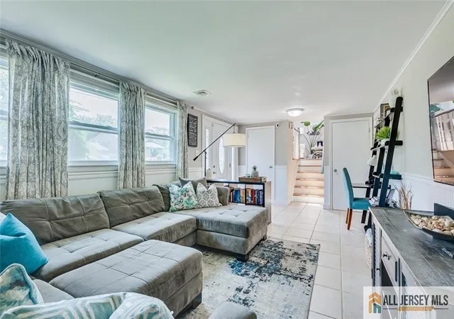 Photo 4 of Single family home for sale at 2700 Dover St, Piscataway, NJ 08854 | MLS# 2770064M | Listing updated on 2026-09-21