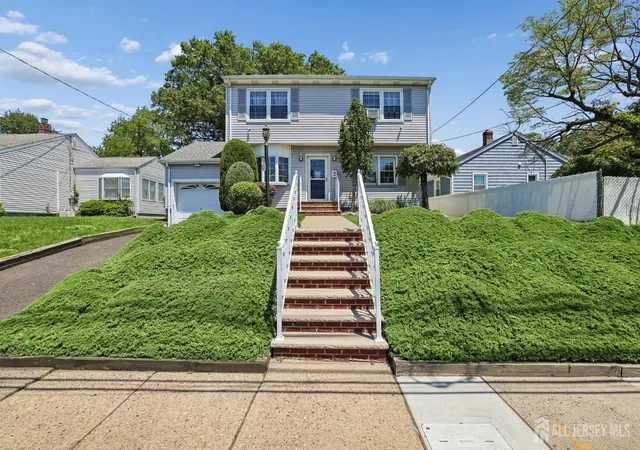 1st image of 304 Green St, Woodbridge, NJ 07095 | MLS# 2701191R