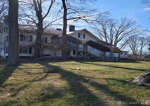 3rd image of 184-186 State Route 34, Holmdel, NJ 07733 | MLS# 2617917R