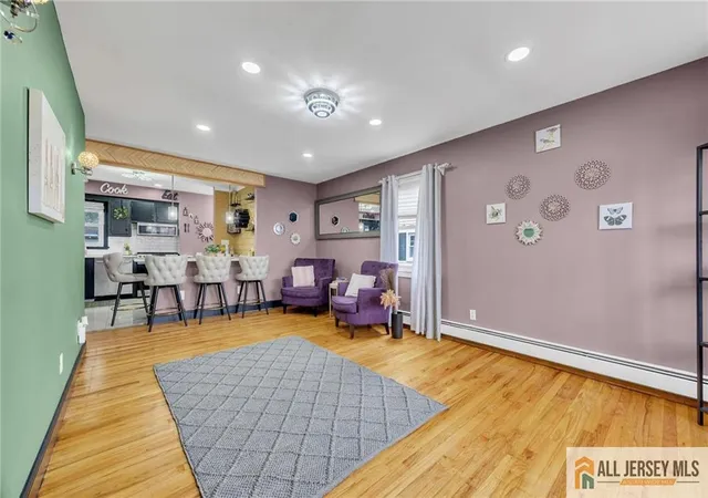 Photo 3 of Single family home for sale at 165 Crescent Ave, Woodbridge, NJ 07095 | MLS# 2661215M | Listing updated on 2026-04-08