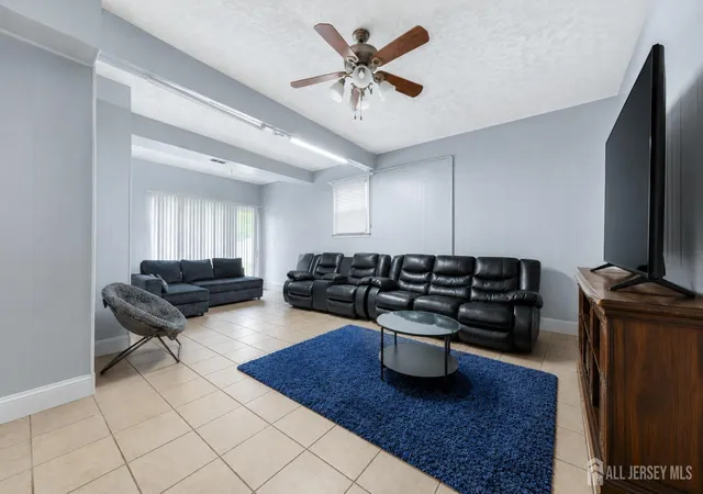 2nd image of 524 Lloyd Rd, Matawan, NJ 07747 | MLS# 2702828R