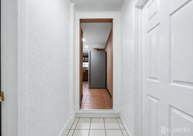 4th image of 524 Lloyd Rd, Matawan, NJ 07747 | MLS# 2702828R
