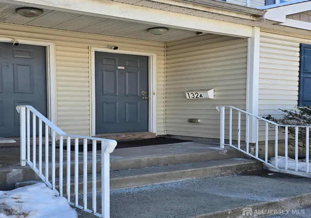 Homes for sale in New Brunswick, NJ | 132 Remsen Ave, New Brunswick, NJ 08901 | MLS# 2610937R