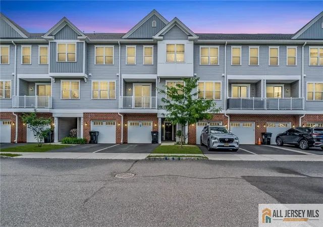 1st image of 707 Greenland Sq #707, Highland Park, NJ 08904 | MLS# 2662289M