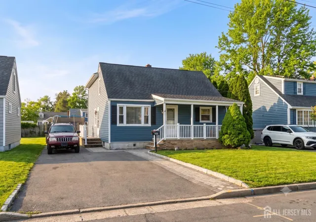 1st image of 429 1st St, Middlesex, NJ 08846 | MLS# 2700541R