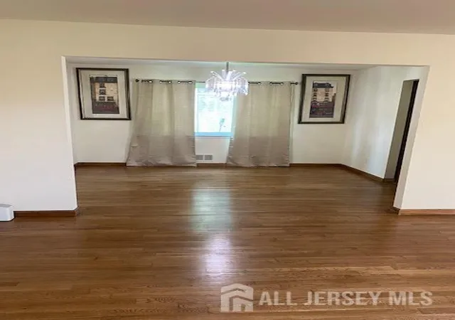 15th image of 204 Marlin Dr, Fords, NJ 08863 | MLS# 2702710R