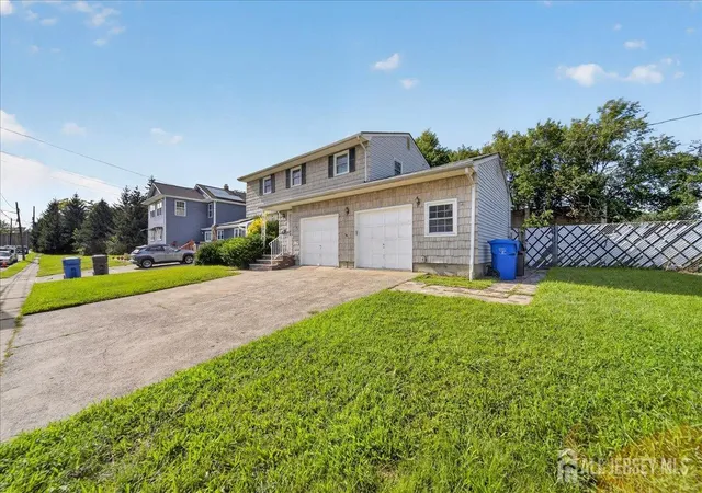 2nd image of 204 Marlin Dr, Fords, NJ 08863 | MLS# 2702710R