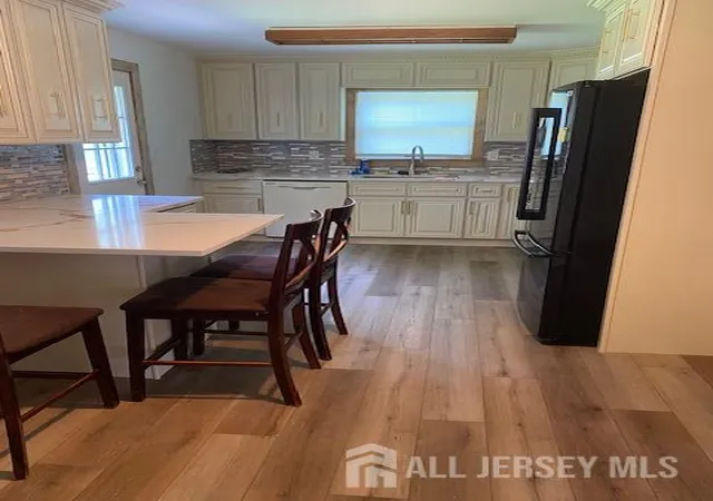 2nd image of 204 Marlin Dr, Fords, NJ 08863 | MLS# 2702710R