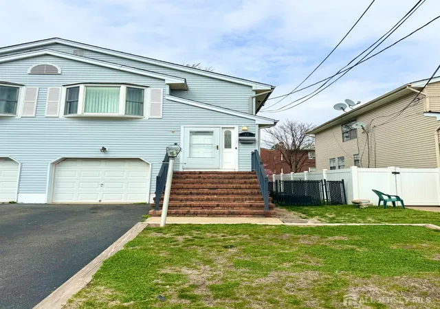 Homes for sale in Carteret, NJ | 10 Holmes St, Carteret, NJ 07008 | MLS# 2613275R