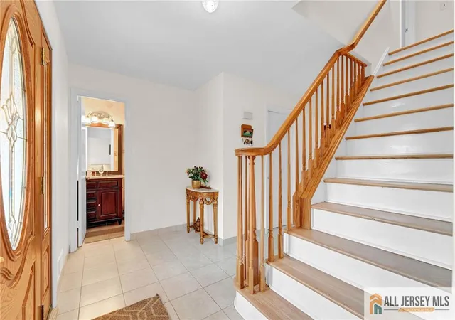 4th image of 25 Stanley Ave, Dayton, NJ 08810 | MLS# 2661579M