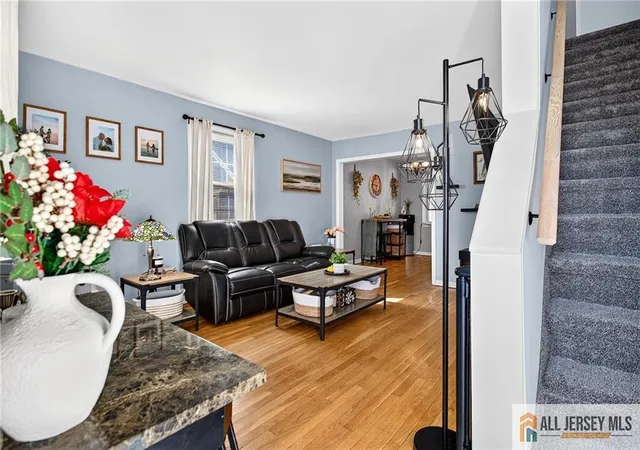 4th image of 324 Green St, Woodbridge, NJ 07095 | MLS# 2770238M