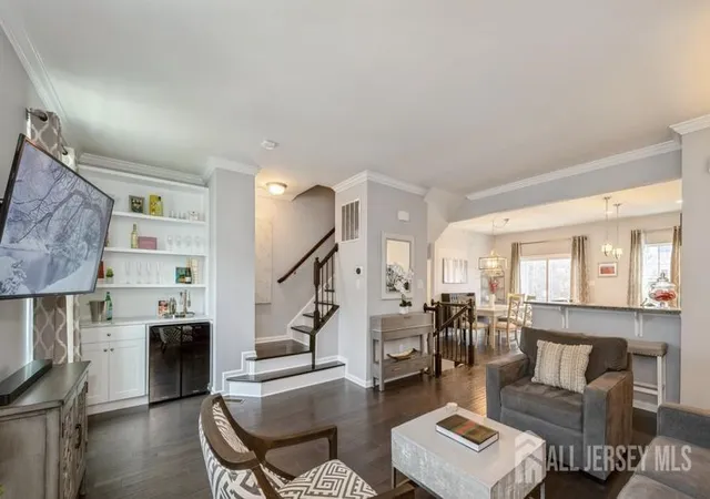2nd image of 807 Bayside Ct, South Amboy, NJ 08879 | MLS# 2703436R