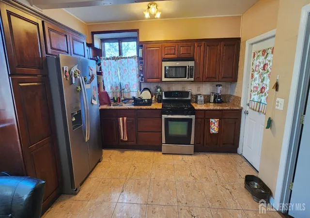 5th image of 23 Russell Ave, Edison, NJ 08817 | MLS# 2613110R
