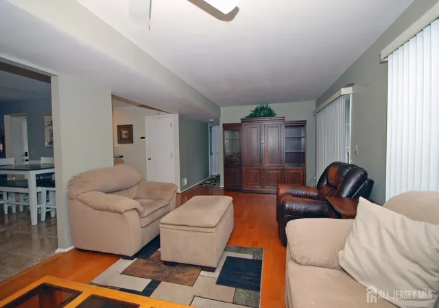 Homes for sale in North Brunswick, NJ | 1101 Stony Brook Wy, North Brunswick, NJ 08902 | MLS# 2617353R