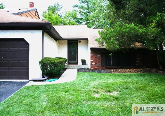 1st image of 3 Piccadilly Circus #103, Sayreville, NJ 08872 | MLS# 2770269M