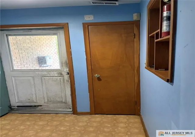 4th image of 55 Delafield St #55, New Brunswick, NJ 08901 | MLS# 2770125M