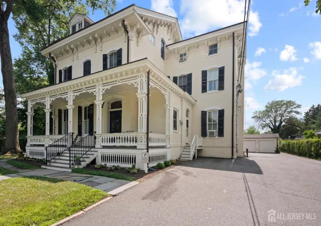 2nd image of 10 Bayard Ln, Princeton, NJ 08540