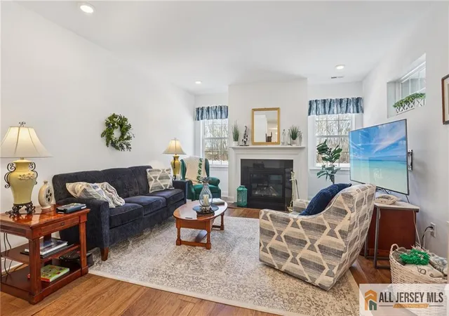 Photo 4 of Single Family Residence at 40 Tower Blvd, Columbus, NJ 08022 | MLS# 2661349M | | Sold on 2026-04-29