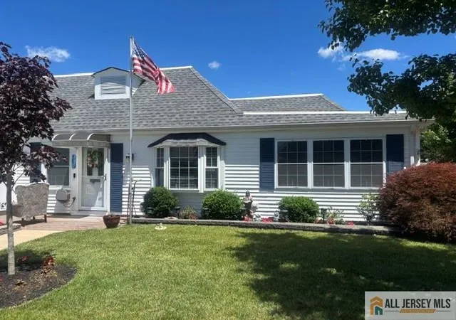 2nd image of 150 Providence Wy #B, Monroe Township, NJ 08831 | MLS# 2662243M