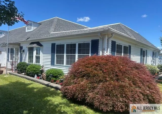 3rd image of 150 Providence Wy #B, Monroe Township, NJ 08831 | MLS# 2662243M