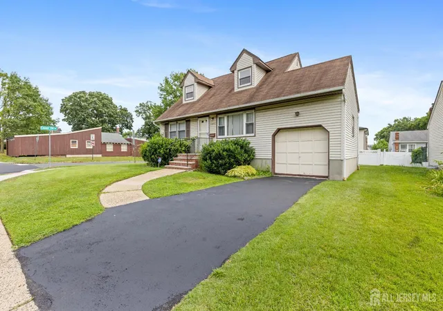4th image of 1497 Burnett Ave, Union, NJ 07083 | MLS# 2702150R