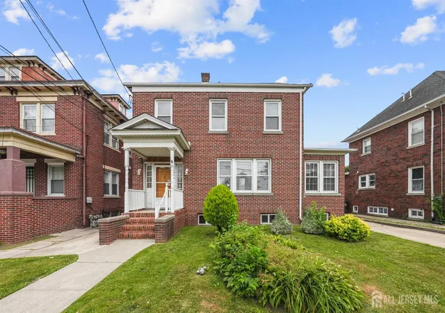 Homes for sale in Woodbridge Proper, NJ | 514 Rahway Ave, Woodbridge Proper, NJ 07095 | MLS# 2617684R