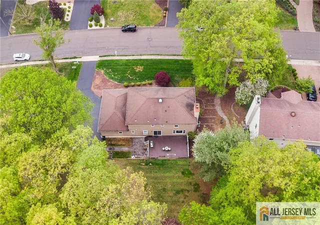 Homes for sale in South Brunswick, NJ | 12 Woodgate Dr, South Brunswick, NJ 08852 | MLS# 2661940M