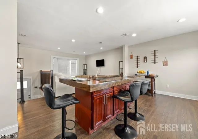 Photo 3 of Single family home for sale at 5 Jessie St, Carteret, NJ 07008 | MLS# 2609375R | Listing updated on 2026-05-28
