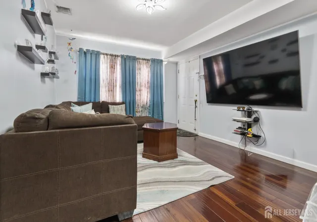 2nd image of 395 College Dr, Edison, NJ 08817 | MLS# 2702832R
