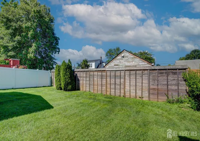 5th image of 33 Patton Dr, Sayreville, NJ 08872 | MLS# 2701236R