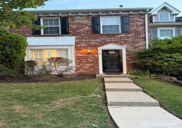Homes for sale in North Brunswick, NJ | 13 Dartmouth Wy, North Brunswick, NJ 08902 | MLS# 2618250R