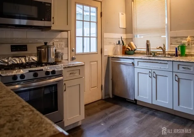 5th image of 177 Buckelew Ave, Jamesburg, NJ 08831 | MLS# 2701172R