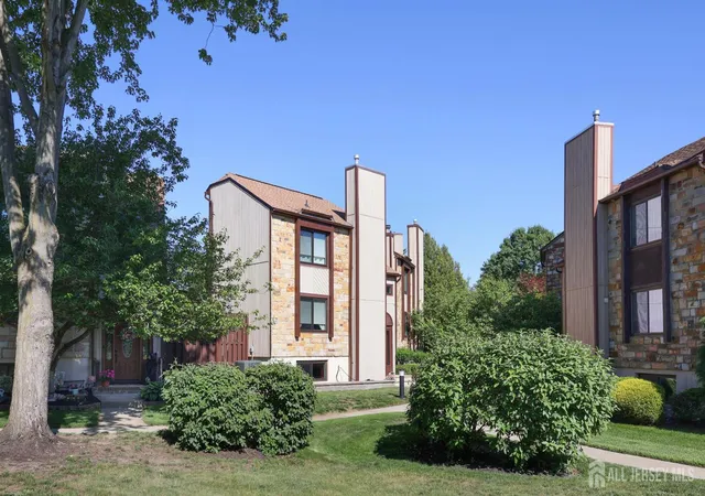 3rd image of 230 Silver Ln, Old Bridge, NJ 08857 | MLS# 2617193R