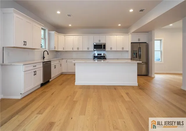Photo 4 of Single family home for sale at 36 Sanders Rd, Edison, NJ 08817 | MLS# 2660457M | Listing updated on 2025-10-16