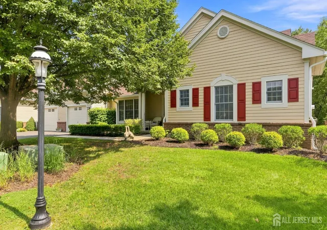 Photo 1 of Condo for sale at 47 Hedge Row Rd, Princeton, NJ 08540 | MLS# 2609991R | Listing updated on 2026-08-14