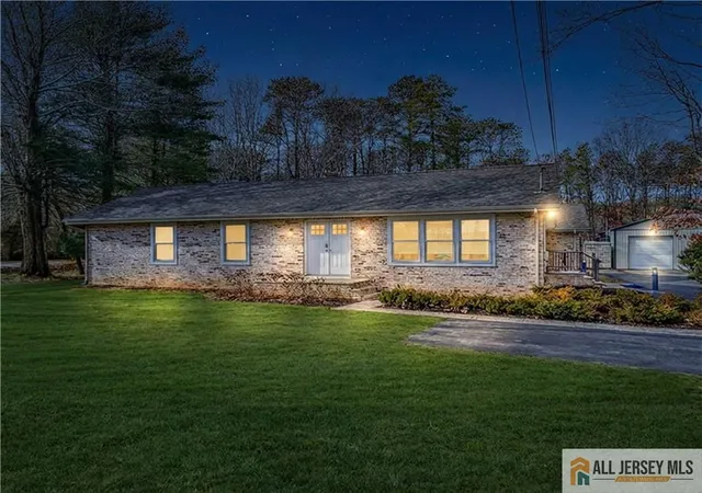 Photo 3 of Single family home for sale at 176 Old Frg Rd, Monroe Township, NJ 08831 | MLS# 2661188M | Listing updated on 2026-05-22