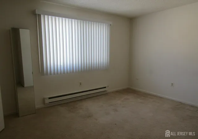 2nd image of 538 Sutton Wy, Monroe Township, NJ 08831