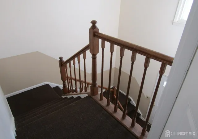 4th image of 538 Sutton Wy, Monroe Township, NJ 08831