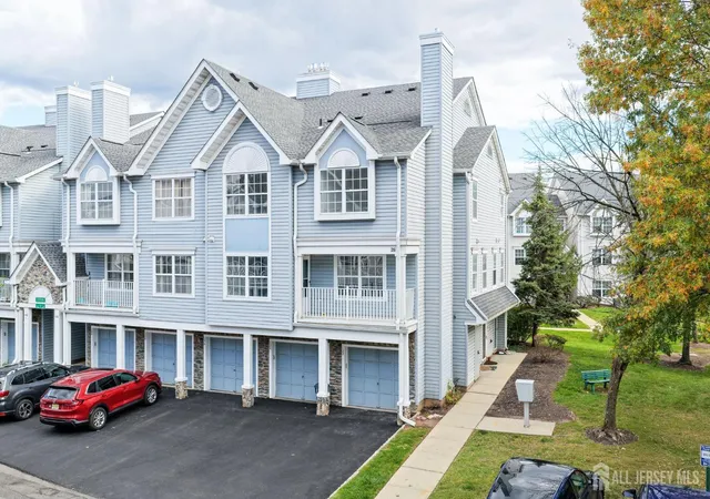 2nd image of 122 Prestwick Wy, Edison, NJ 08820 | MLS# 2702058R