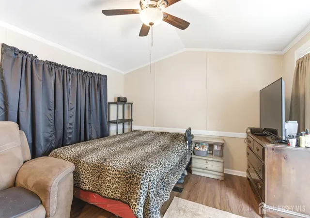 Homes for sale in Edison, NJ | 2505 Woodbridge Ave #8L, Edison, NJ 08817 | MLS# 2615333R