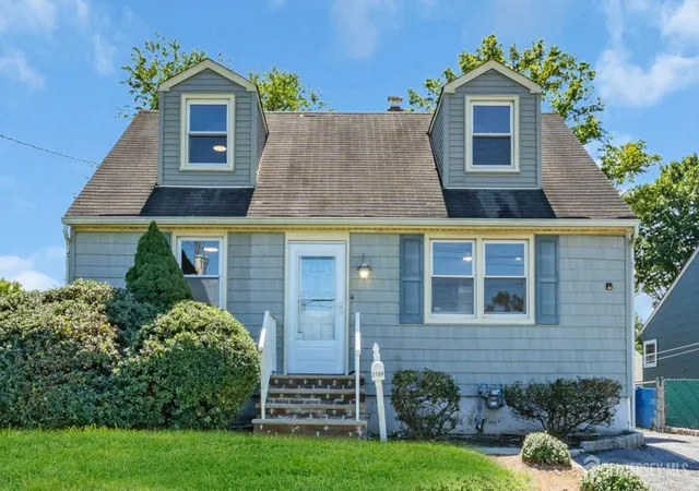 Photo 1 of Single family home for sale at 2708 Maple Ave, South Plainfield, NJ 07080 | MLS# 2703610R | Listing updated on 2026-09-25