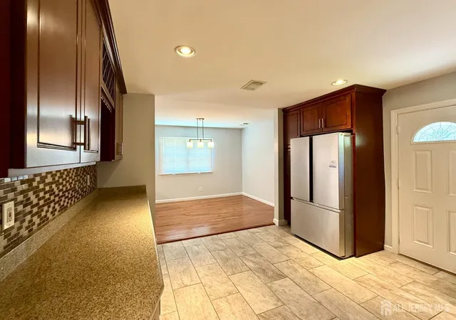 5th image of 44 Drake Rd, Somerset, NJ 08873 | MLS# 2701684R
