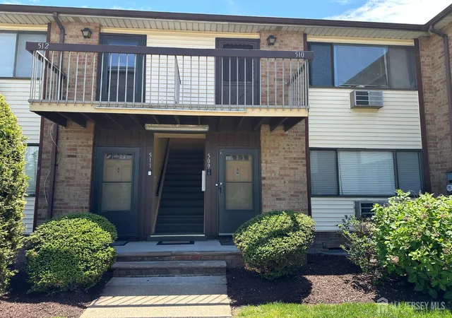 Homes for sale in Woodbridge Proper, NJ | 509 Cricket Ln, Woodbridge Proper, NJ 07095 | MLS# 2616217R