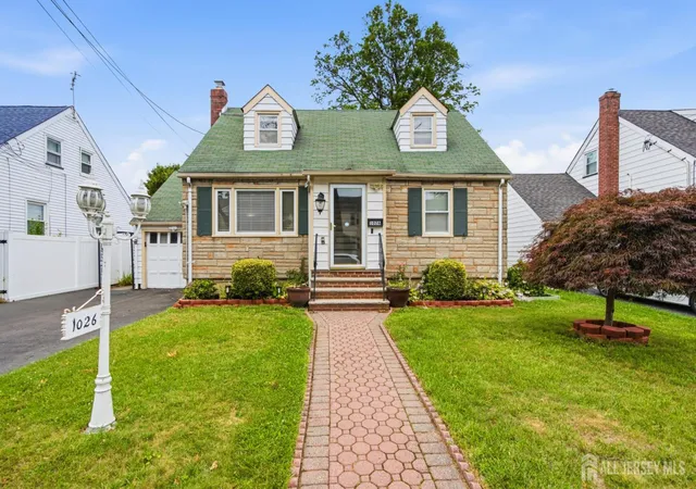 1st image of 1026 Bashford Ave, Union, NJ 07083 | MLS# 2700603R