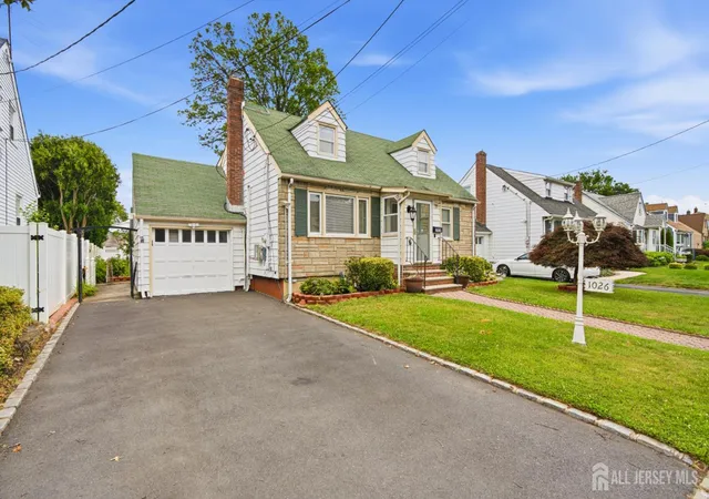 2nd image of 1026 Bashford Ave, Union, NJ 07083 | MLS# 2700603R