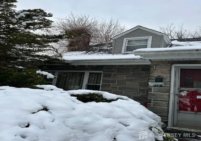Photo 1 of Single family home for sale at 147 W Passaic Ave, Bloomfield, NJ 07003 | MLS# 2613541R | Listing updated on 2026-06-29